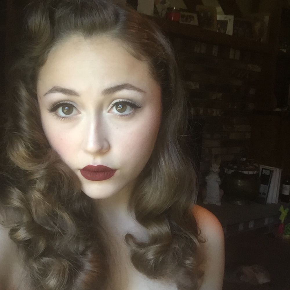 Meet your Posher, Anna
